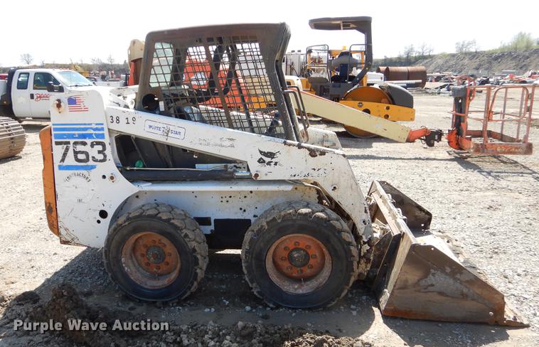 image for item EC9302 2002 Bobcat 763 skid steer