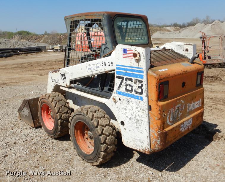 image for item EC9302 2002 Bobcat 763 skid steer
