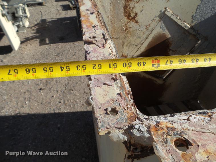 image for item EI9558 Conveyor collection hopper