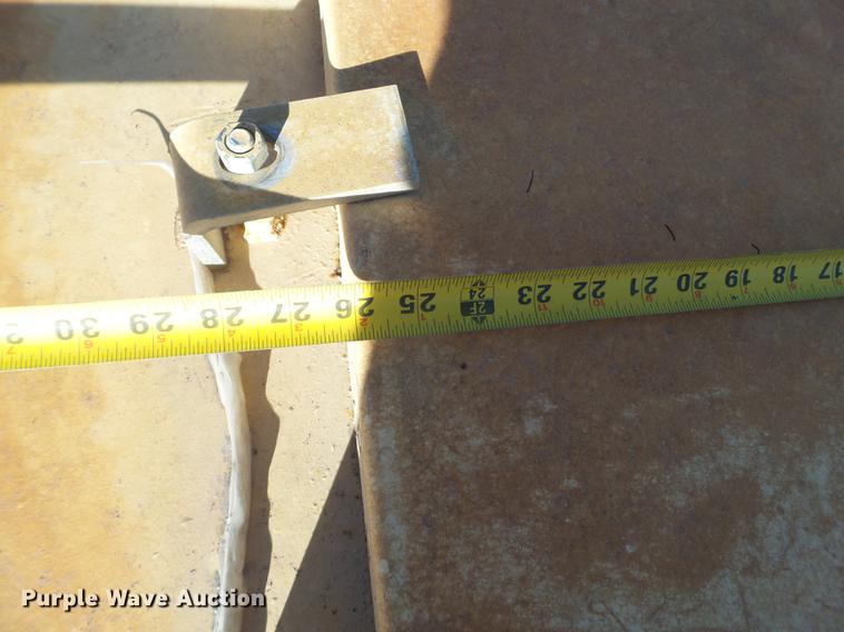 image for item EI9558 Conveyor collection hopper