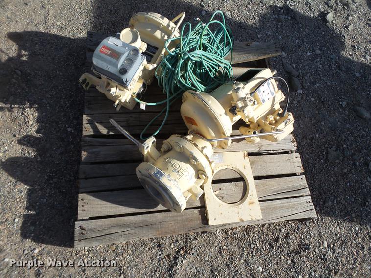 image for item EI9561 Rotating bracket