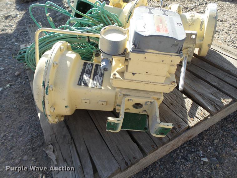 image for item EI9561 Rotating bracket