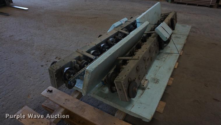 image for item EJ9282 Schlebach 1" flush seam wall or soffit panel roll former cassette