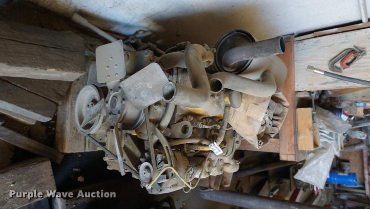 image for item EJ9288 International four cylinder diesel engine