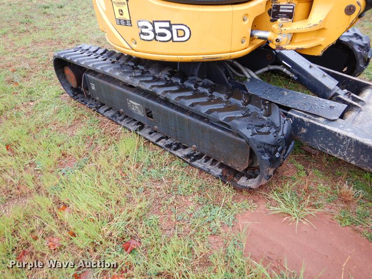 image for item EJ9880 2013 John Deere 35D mini excavator