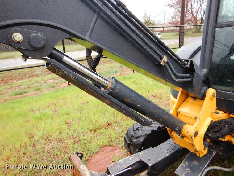image for item EJ9880 2013 John Deere 35D mini excavator