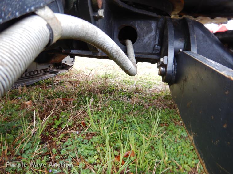 image for item EJ9880 2013 John Deere 35D mini excavator