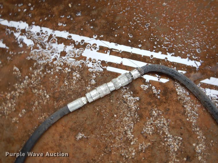 image for item EJ9880 2013 John Deere 35D mini excavator