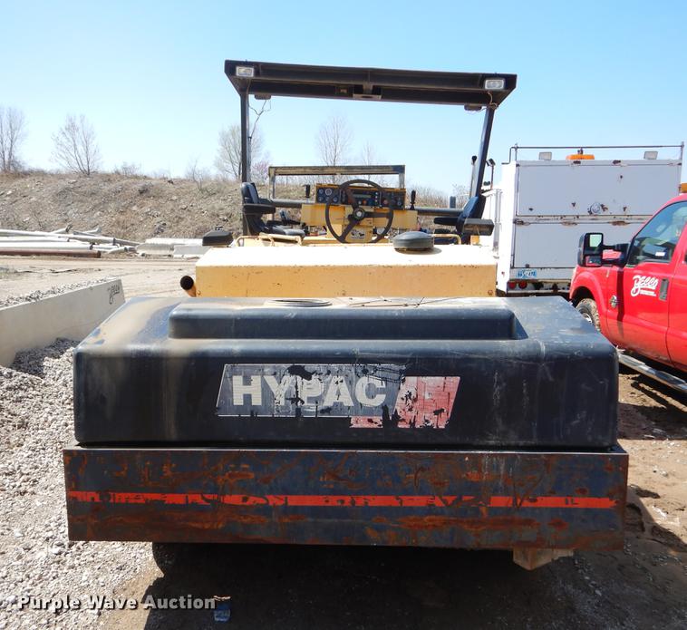 image for item EJ9901 Hypac C778B vibratory double drum roller