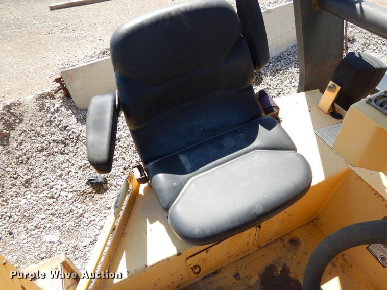 image for item EJ9901 Hypac C778B vibratory double drum roller