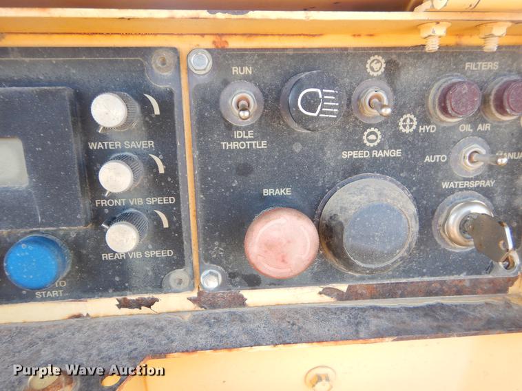 image for item EJ9901 Hypac C778B vibratory double drum roller