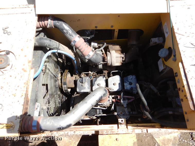 image for item EJ9901 Hypac C778B vibratory double drum roller