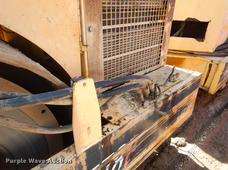 image for item EJ9901 Hypac C778B vibratory double drum roller