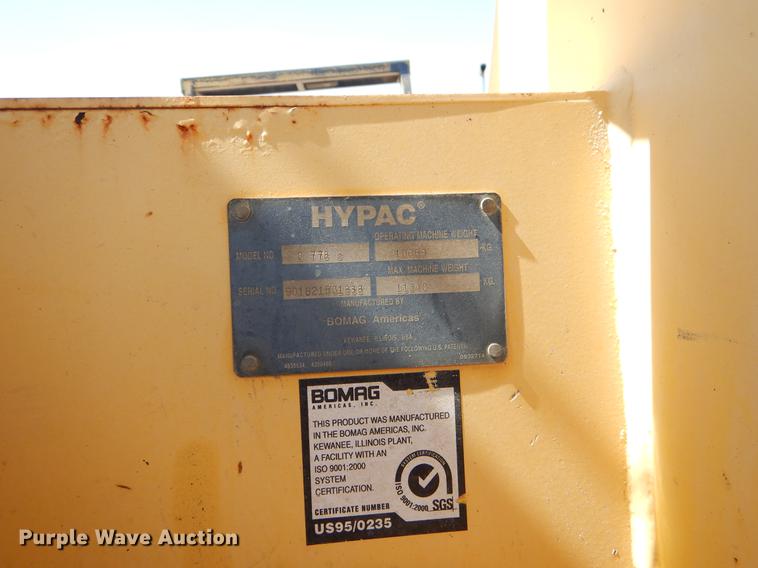 image for item EJ9901 Hypac C778B vibratory double drum roller