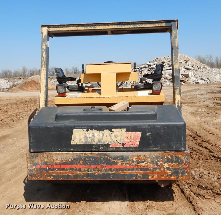 image for item EJ9904 Hypac C778B vibratory double drum roller