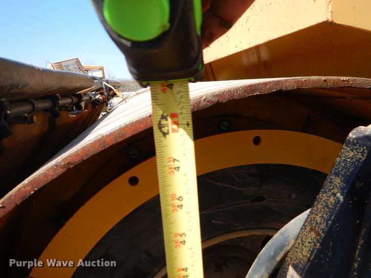 image for item EJ9904 Hypac C778B vibratory double drum roller