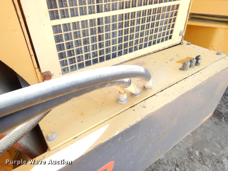 image for item EJ9904 Hypac C778B vibratory double drum roller