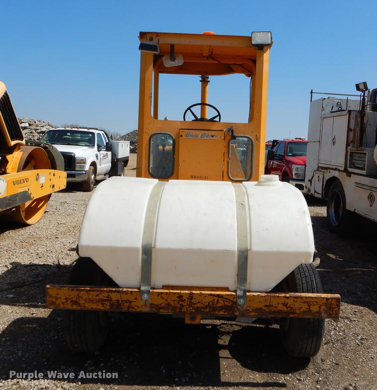 image for item EJ9908 2000 Broce RJ-350 broom