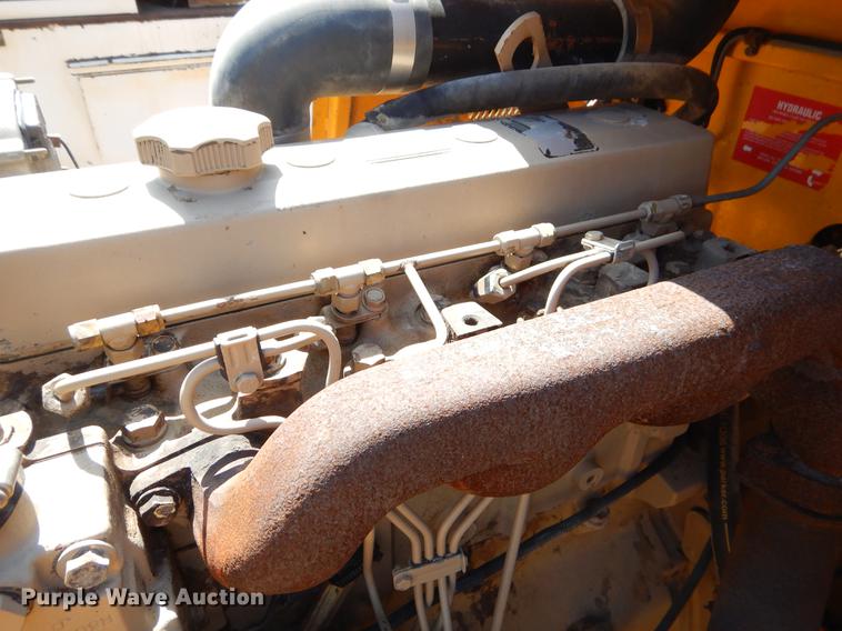 image for item EJ9908 2000 Broce RJ-350 broom