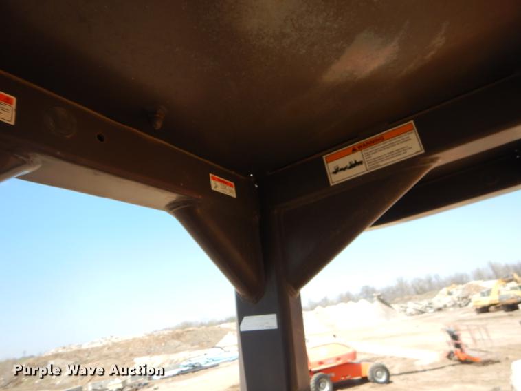 image for item EJ9909 Volvo DD118HF vibratory double drum roller