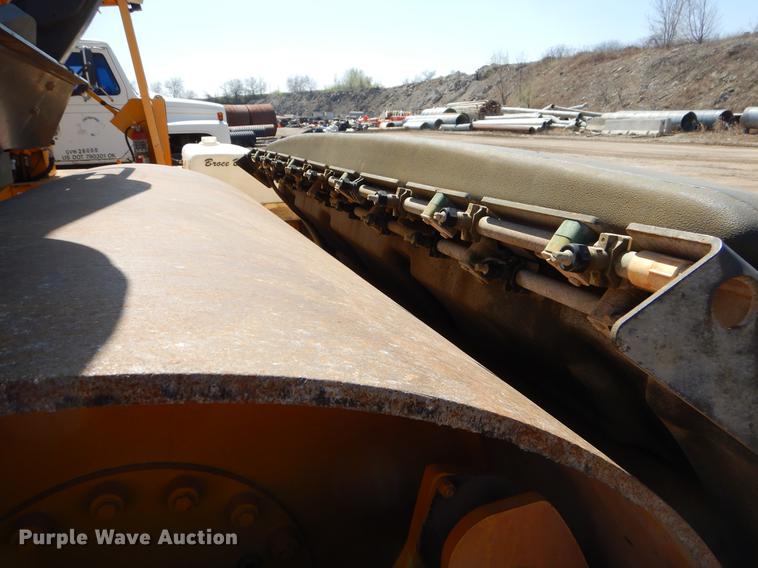 image for item EJ9909 Volvo DD118HF vibratory double drum roller