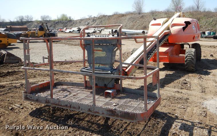 image for item EJ9911 2008 JLG 400S boom lift