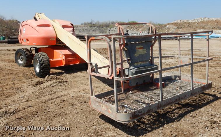 image for item EJ9911 2008 JLG 400S boom lift