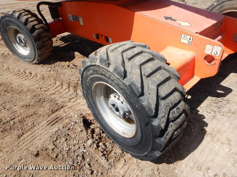 image for item EJ9911 2008 JLG 400S boom lift