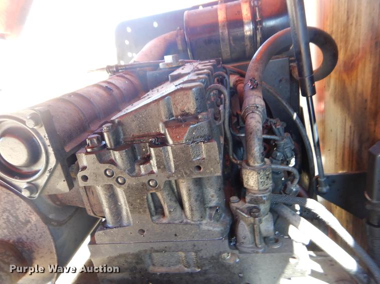 image for item EJ9912 2000 JLG 400S boom lift