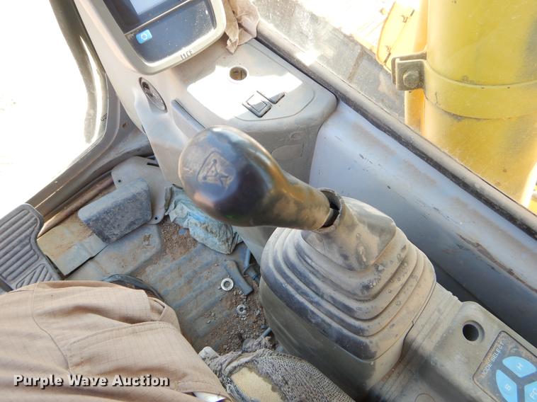 image for item EJ9914 Kobelco SK235SRLC excavator