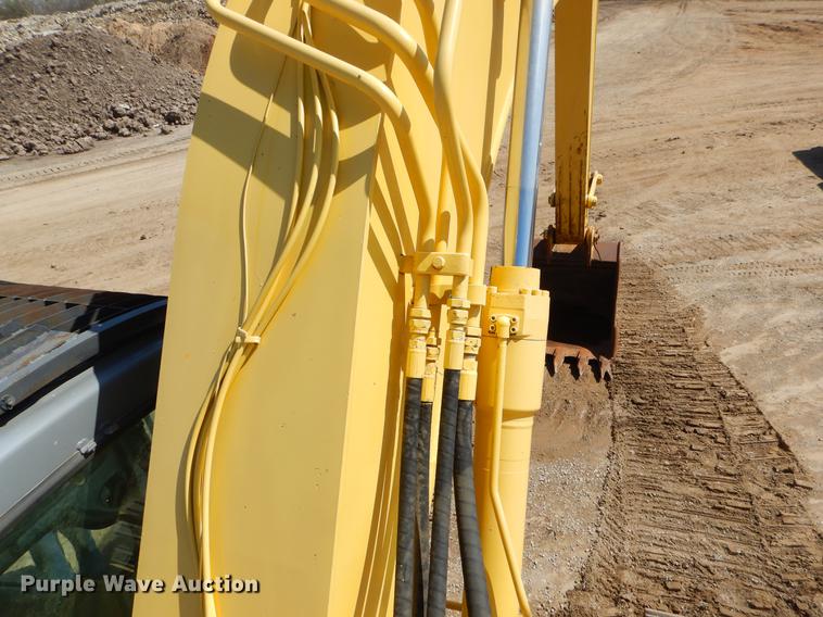 image for item EJ9914 Kobelco SK235SRLC excavator