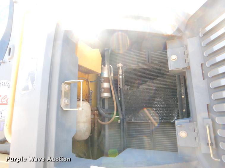 image for item EJ9914 Kobelco SK235SRLC excavator