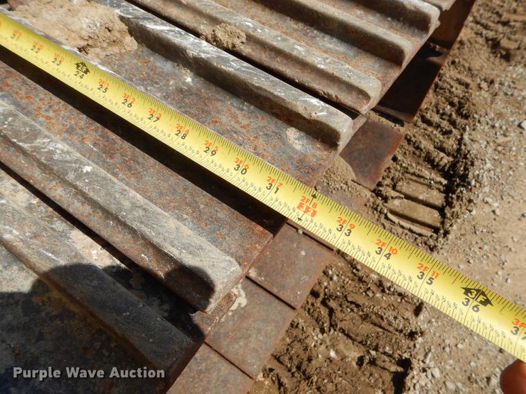 image for item EJ9914 Kobelco SK235SRLC excavator