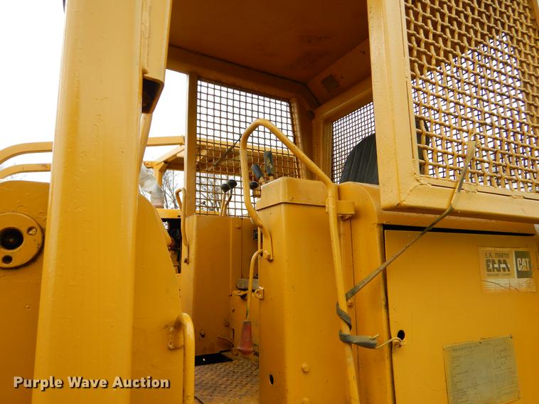 image for item EJ9952 Caterpillar 951 Traxcavator track loader