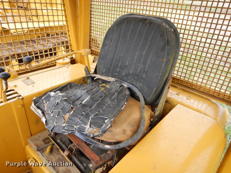 image for item EJ9952 Caterpillar 951 Traxcavator track loader