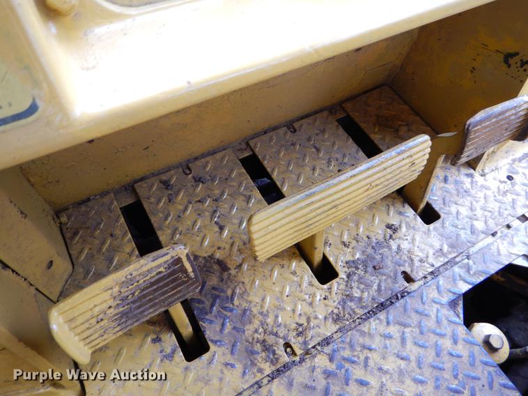 image for item EJ9952 Caterpillar 951 Traxcavator track loader