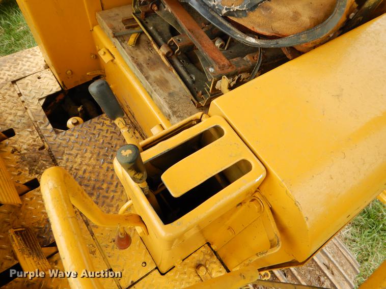 image for item EJ9952 Caterpillar 951 Traxcavator track loader