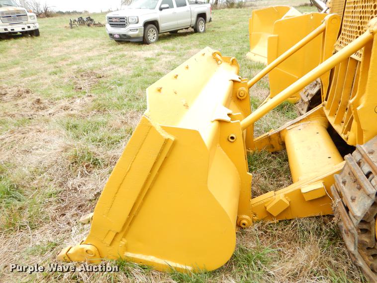 image for item EJ9952 Caterpillar 951 Traxcavator track loader