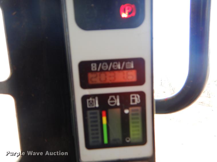 image for item EJ9971 2007 New Holland L190 skid steer