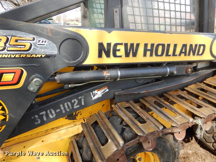 image for item EJ9971 2007 New Holland L190 skid steer