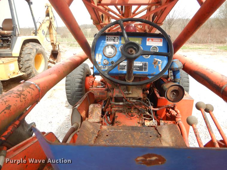 image for item EJ9993 SkyTrak 6034-2 telehandler