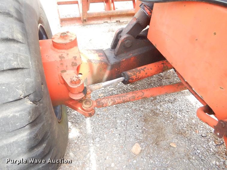 image for item EJ9993 SkyTrak 6034-2 telehandler