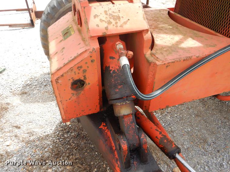 image for item EJ9993 SkyTrak 6034-2 telehandler