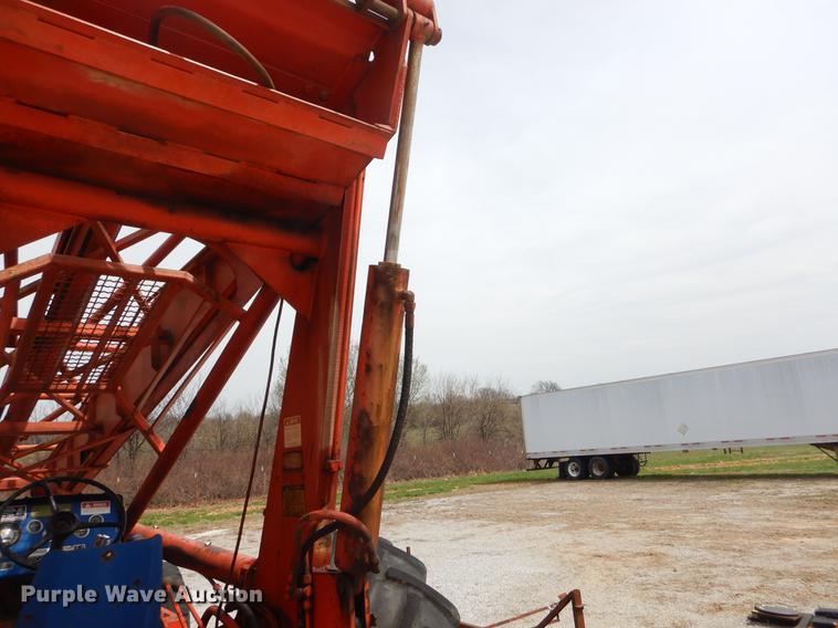 image for item EJ9993 SkyTrak 6034-2 telehandler