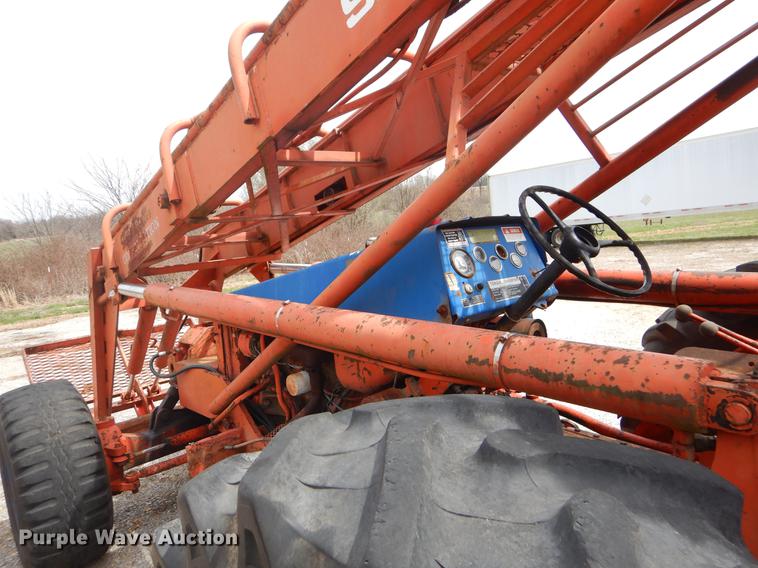 image for item EJ9993 SkyTrak 6034-2 telehandler