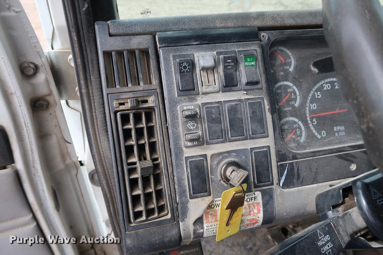 image for item EL9266 2001 Freightliner FL80 digger derrick truck