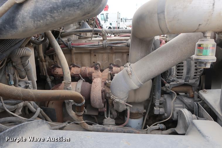 image for item EL9266 2001 Freightliner FL80 digger derrick truck