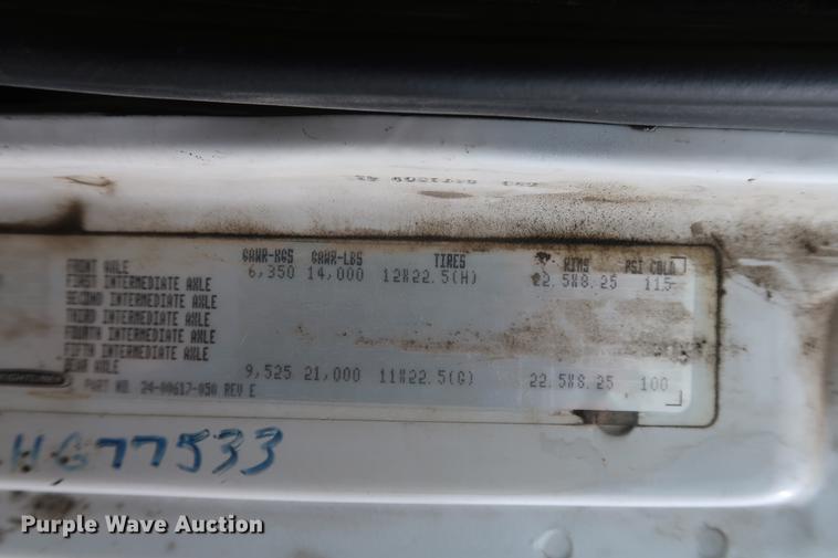 image for item EL9266 2001 Freightliner FL80 digger derrick truck