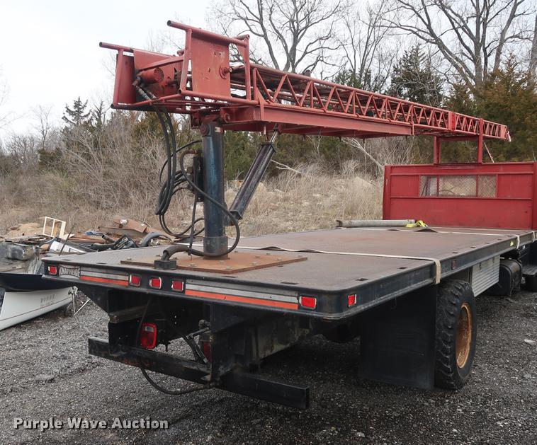 image for item EL9268 1984 Ford F600G conveyor truck