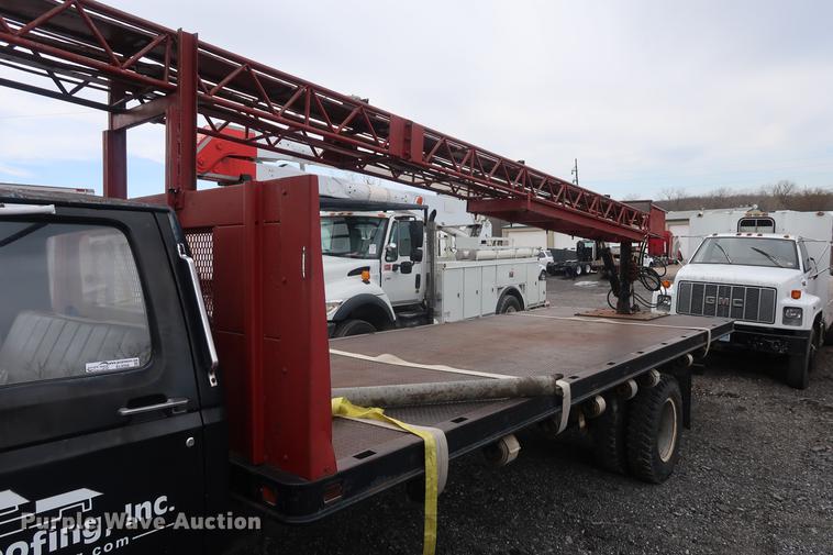 image for item EL9268 1984 Ford F600G conveyor truck